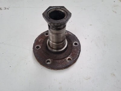 Land Rover Series 2 2A 3 Rear Stub Axle - Image 1 of 2