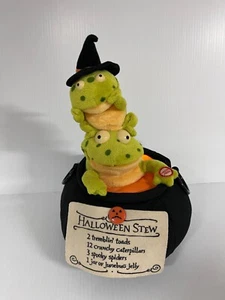 Halloween Decor Singing Toads in Cauldron Lights Up HALLMARK Tested Works VIDEO - Picture 1 of 8