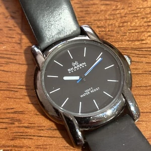 Skagen Denmark Womans Black Dial Quartz 28 mm Watch Model 102SGML - Picture 1 of 8