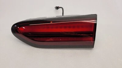 CHEVROLET BLAZER 2024 LUZ TRASERA PASAJERO DERECHO MALETERO INTERIOR LÁMPARA LED OEM Foto 1 de 4