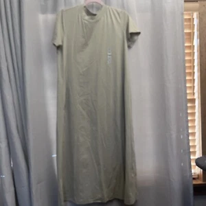 Uniqlo Oversized Beige A-Line Shift Dress With Pockets Size Small NWT - Picture 1 of 6