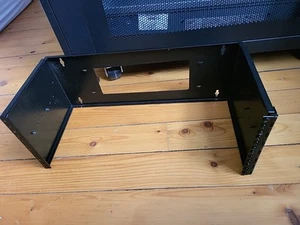 19" FOUR Space 4U Steel Wall Mount Hinged Swing Out Patch Panel Bracket 6" Depth - Picture 1 of 3
