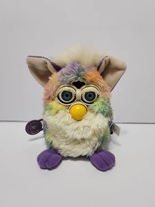 Tie Dye pastel vintage Tiger Electronics 1999 modelo FURBY 70-800 NO funciona - Imagen 1 de 7