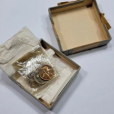 1951 US Mint Proof Set w/ Original Green OGP Box Unbroken Plastic Scarce *OV43 - Image 1 of 4