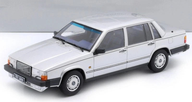 Volvo 760 1985 Silver 1:18 T9C 1800535 - Immagine 1 di 1
