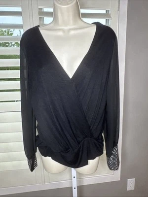 Blusa Top VENUS Mediana Negra Manga Larga Transparente Cuello en V Brillante Muñeca Foto 1 de 4