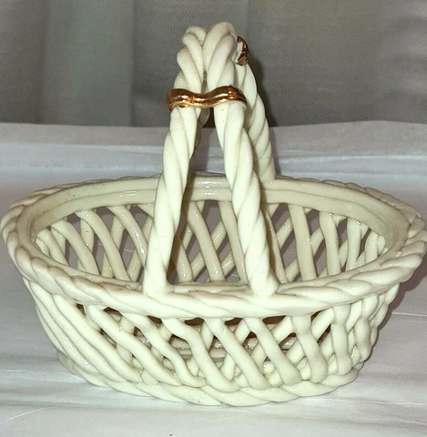 Woven PORCELAIN BASKET Cream and Gold Delicate Excellent! Cover