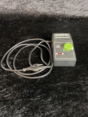 Fahrregler Modelleisenbahn Steuerung Modellbahnen Netzteil Faller Lok Commander - Bild 1 von 4