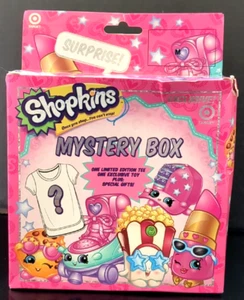 Shopkins Mystery Limited Ed Shirt & Exclusive Toy Target Exclusive Blind Bag Med - Picture 1 of 11