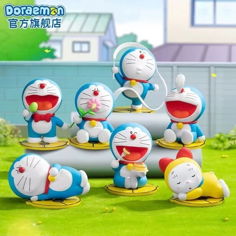 52Toys Doraemon Leisure time Series Blind Box Confirmed Figure Toy Designer Doll Cover