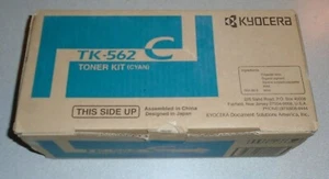 Nuevo OEM TK-562C KYOCERA MITA FS-5300DN KIT DE TÓNER CIAN - Imagen 1 de 1