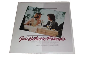 JUST BETWEEN FRIENDS (VG+) 1986 PATRICK WILLIAMS SOUNDTRACK (NM) WARNER BROS LP - Foto 1 di 4