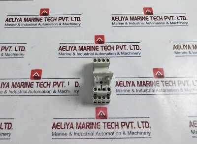 Carlo Gavazzi ZMI 15/4N Solid State Feme Relay Socket - Image 1 of 4