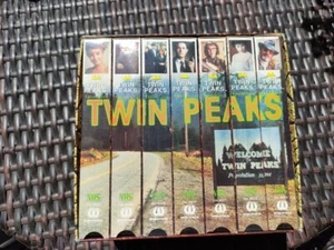 Twin Peaks VHS 7 Tapes Set Original Episodes 1-7 1990 David Lynch WorldVision - Picture 1 of 10
