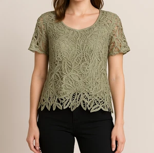 Silken Poetry Bluse Gr. M Damen 100 Prozent Seide Perlen Handarbeit grün - Bild 1 von 12