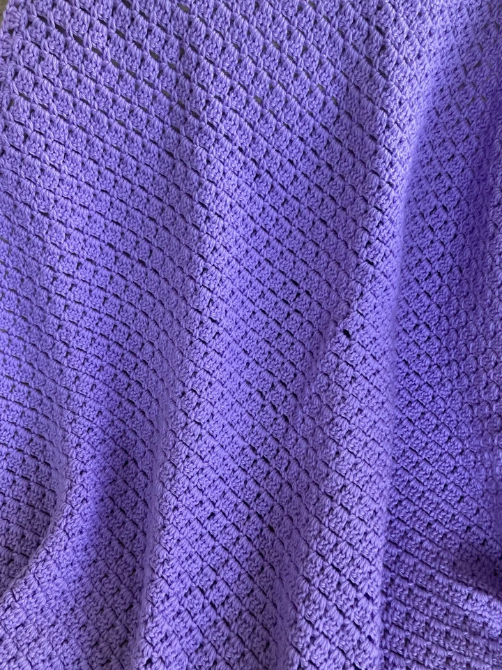 "Nueva manta afgana hecha a mano para bebé, punto bloque púrpura (lavanda) aproximadamente 39""x32""" Foto 1 de 4