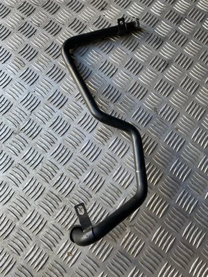 Audi A4 S4 B6 8E 8H 2004 Diesel engine water coolant pipe hose 059121065E - Imagem 1 de 3