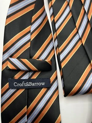 Gravata masculina Croft & Barrow. Gravata listrada preta, LARANJA, AZUL. Resistente a manchas - Imagem 1 de 4