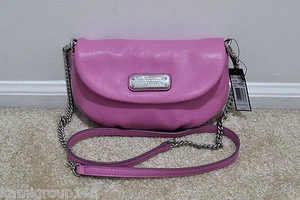 Neu mit Etikett Marc by Marc Jacobs neue Q Karlie Umhängetaschen rosa Kaugummi unverbindliche Preisempfehlung des Herstellers 258 $ - Bild 1 von 2