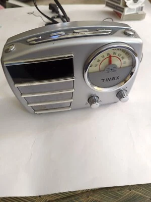 Retro Style TIMEX ALARM CLOCK RADIO;  SILVER - Image 1 of 4