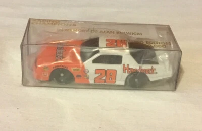 Racing Champions In Memory Of Alan Kulwicki #28 1993 edición limitada 1 de 10.000 Foto 1 de 4