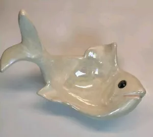 Vintage Iridescent Fish Wall Hanging Or Catch-all Trinket Dish Lusterware - Picture 1 of 14