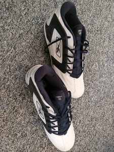 Reebok NFL Equipment Black White Mens Cleat Size 16. - Picture 1 of 5