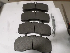 Meritor KIT2252H2BA2 Disc Brake Pad Set EX225 82-91022-000 - Foto 1 di 11