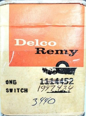 Solenóide NOS Delco Remy 1972 Buick All V-8 parada ociosa 1114452 - Imagem 1 de 4