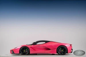1/18 MR Collection Ferrari LaFerrari Pink 🤝ALSO OPEN FOR TRADES🤝 - Picture 1 of 5