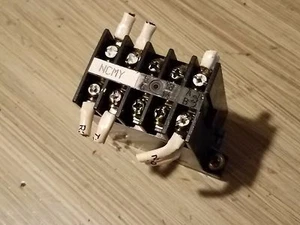 Fuji Electric Magnetic Contactor Motor Starter FMC-0 3 Phase Coil Relay Pump - Picture 1 of 2