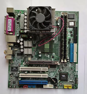 Scheda madre MSI MS-6716 con CPU Athlon XP 2400+ e 2GB RAM - Test OK! - Foto 1 di 9