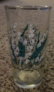 25-942 Vint Brockway Flower of the Month Glass Tumbler Lily of the Valley May - Picture 1 of 5