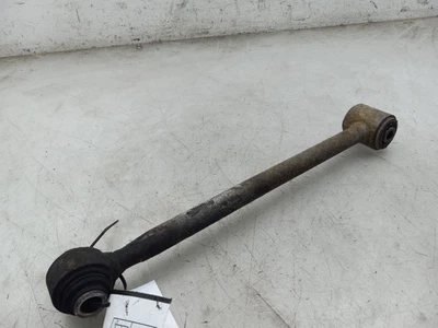 99-03 LEXUS RX300 3.0L AWD EN EL LADO DEL CONDUCTOR TRASERO BRAZO DE LOCALIZACIÓN DE CONTROL INFERIOR  Foto 1 de 4