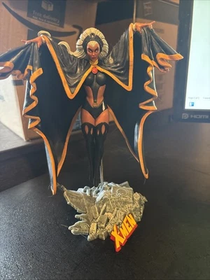 Lote Figuras Posadas McFarlane Toys Marvel (Selecciona una) Escala 1:10 Foto 1 de 4