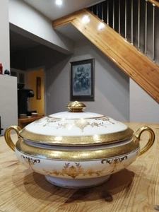 Minton RIVERTON lidded tureen - Picture 1 of 4