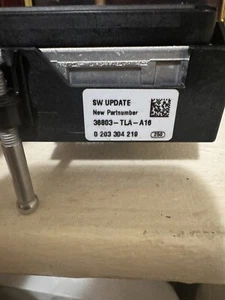 Radar Sensor CR-v 2017-2019 Touring - Picture 1 of 11