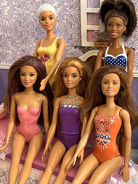 BONECA BARBIE ANTIGA SEM ROUPAS.