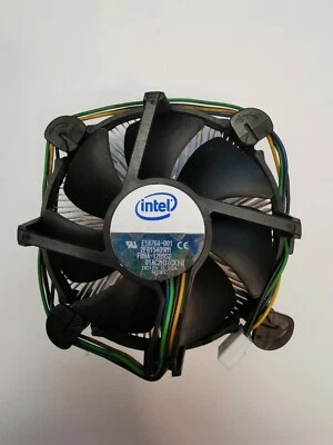 E18764-001 Intel Socket 775 Dissipatore Heatsink & Fan 4-Pin 4-Wire 12VDC 0.20A - Immagine 1 di 4
