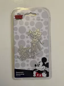 Disney Metal Die ~ DECORACIÓN PANORÁMICA ~ Christmas Mickey & Minnie - Imagen 1 de 1