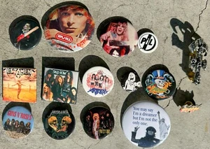 Gran Lote 15 Botones, Prendedores Vintage Heavy Metal y Rock & Roll-Metallica GnR etc. - Imagen 1 de 6