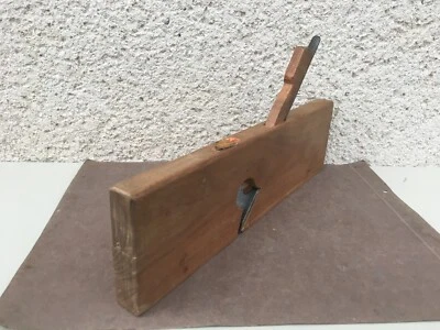 Ancien petit rabot Manufrance / Rabot à bois / Menuisier / Outils anciens - Photo 1/4
