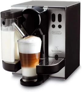 DE'LONGHI Kapselmaschine Nespresso Lattissima EN680.M 1200W 1,2 L 19 bar Chrome - Bild 1 von 2