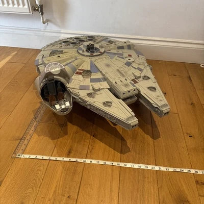 Star Wars Legacy Collection Millennium Falcon hasbro THE BIG ONE  32inch - Image 1 of 4