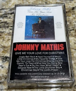 JOHNNY MATHIS- GIVE ME YOUR LOVE FOR CHRISTMAS CASSETTE COLUMBIA 3CT 9923 - Picture 1 of 4