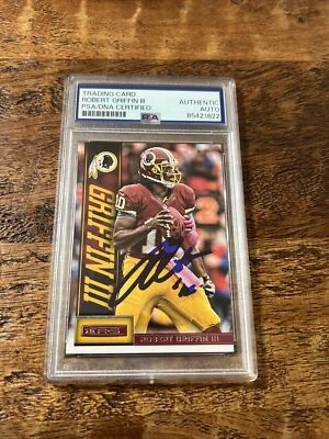Robert Griffin III IP Signed Panini Card PSA DNA Coa Slab Autographed Redskins - Image 1 of 2
