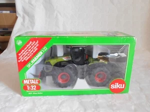 Siku Farmer 1:32 3271 Claas Xerion Tractor model boxed - Picture 1 of 9