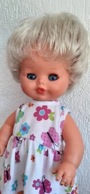 Poupée Furga 40 cm corps mousse - Photo 1/4