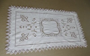 Vintage Francese Tavolo Runner Lino Bianco Ricamato a Mano Richelieu-Fleur de Lys - Foto 1 di 11