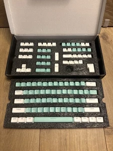 Mountain Backlit PBT Double Shot Keycap Set – Aquamarine B – Open Box - Picture 1 of 3
